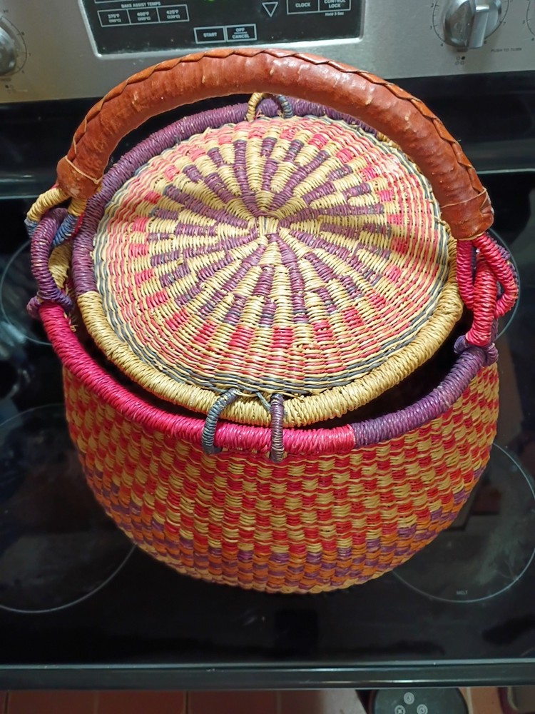 Colorful Pot Style Covered Basket