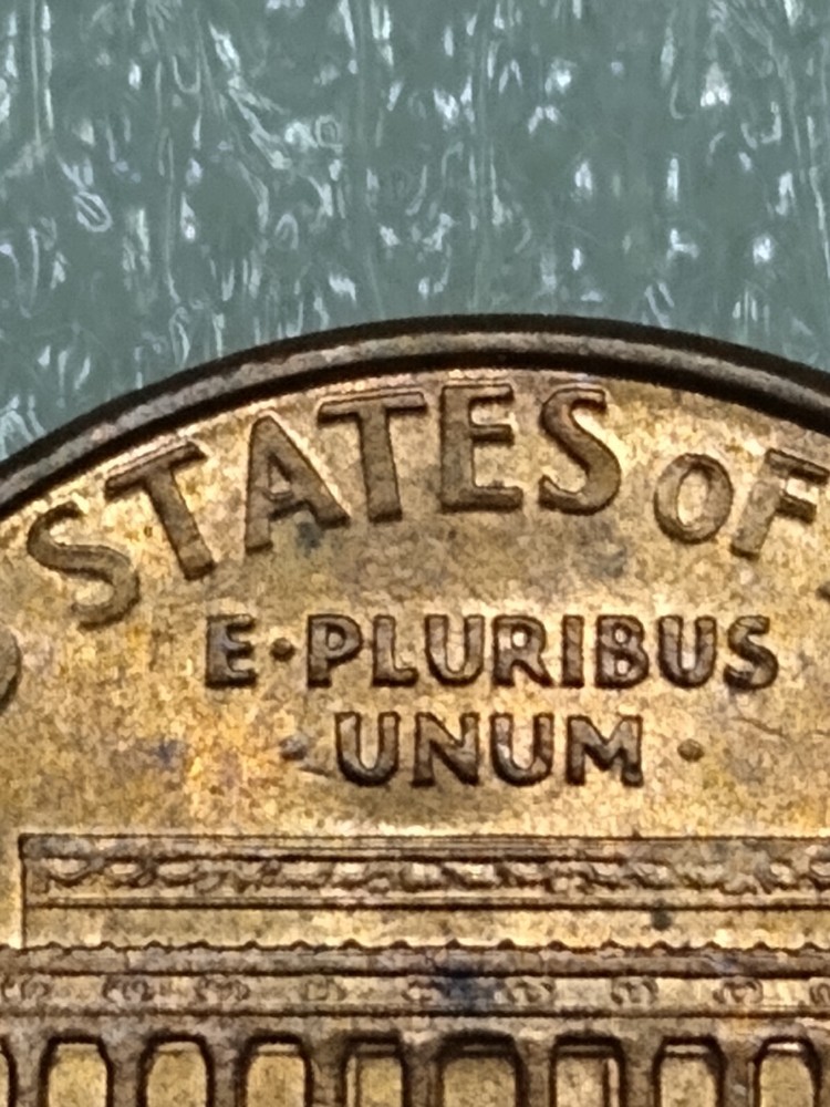 2000 Penny struck through massive grease, date, Cracked Die Error etc.