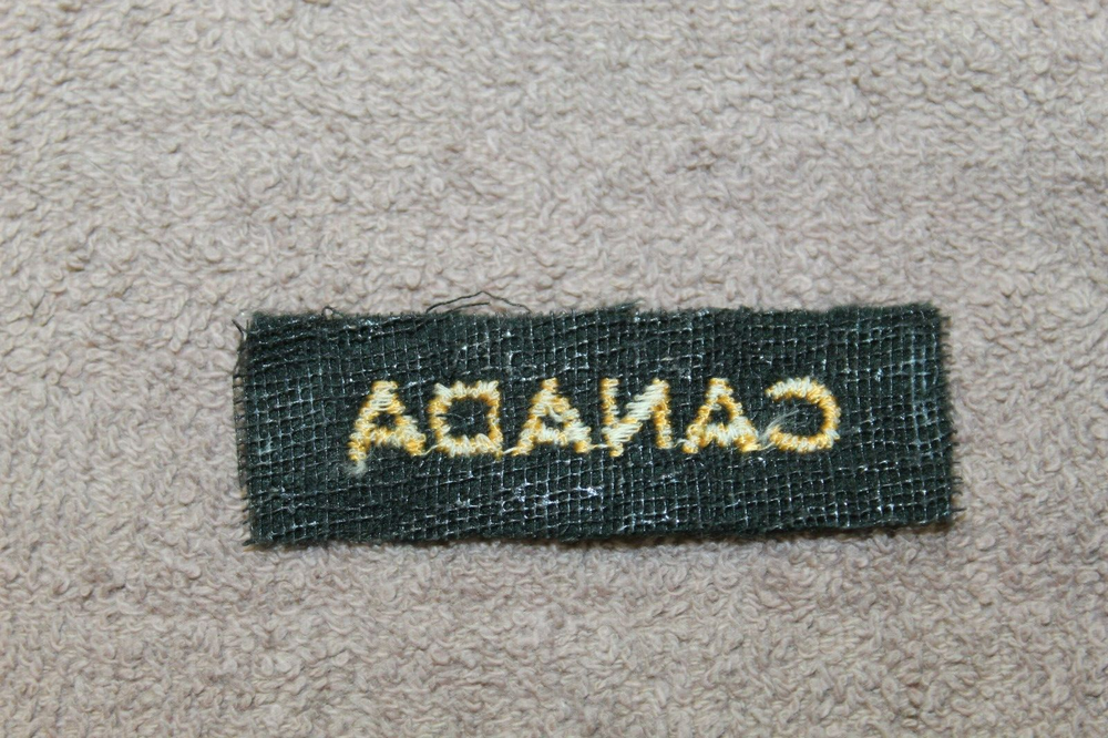 Original WW2 Canadian "Canada" Wool Uniform Shoulder Flash/Patch