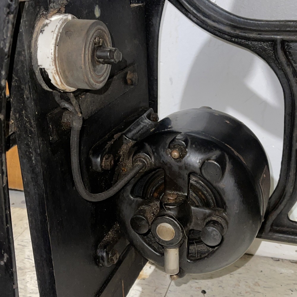 Pre-1929 Graphotype Addressograph Embossing and Printing Machine
