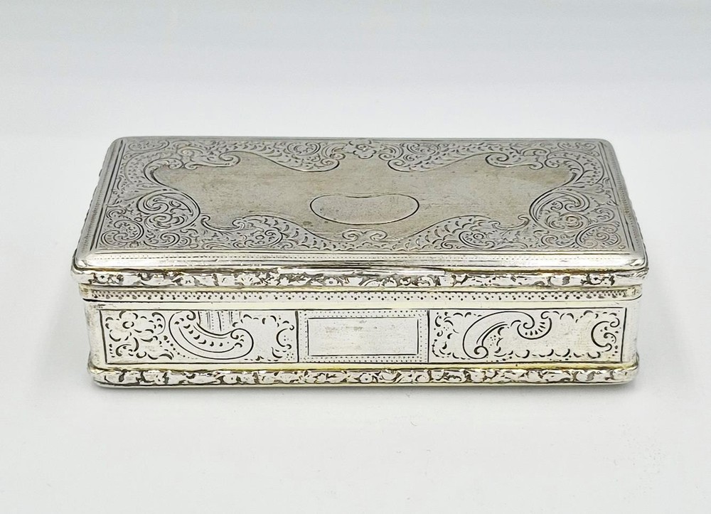 FINE AUSTRO-HUNGARIAN SOLID SILVER GILT LARGE SNUFF BOX c1846