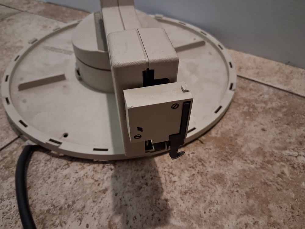 Hewlett Packard HP Autosampler 18596B as is untested