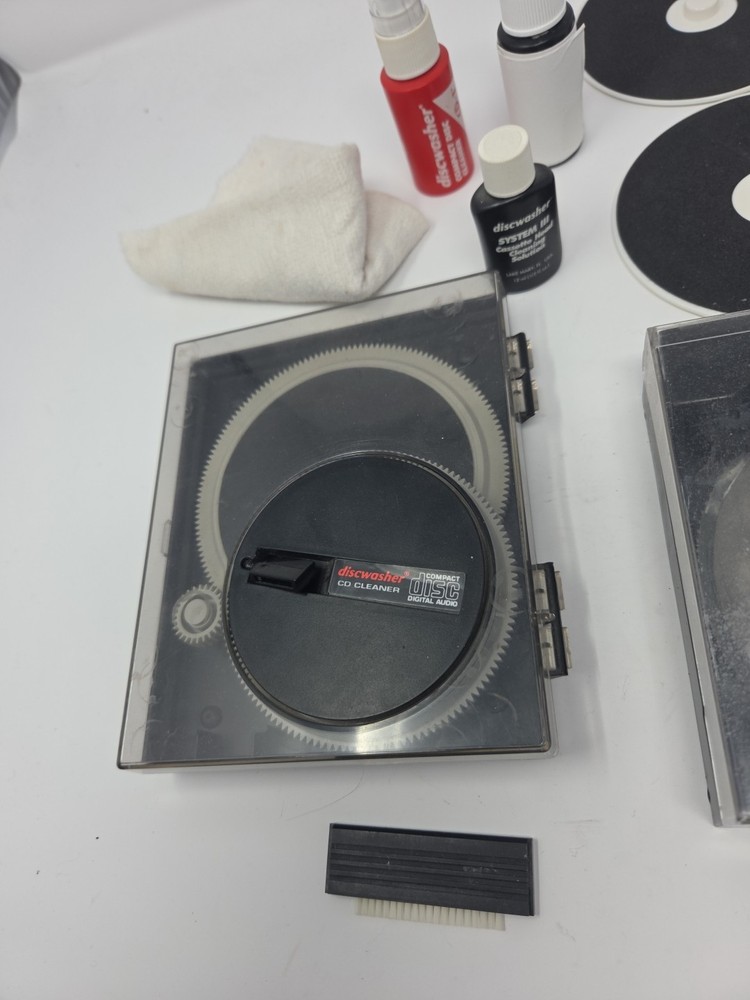 Discwasher CD Cleaning Kit & Supplies