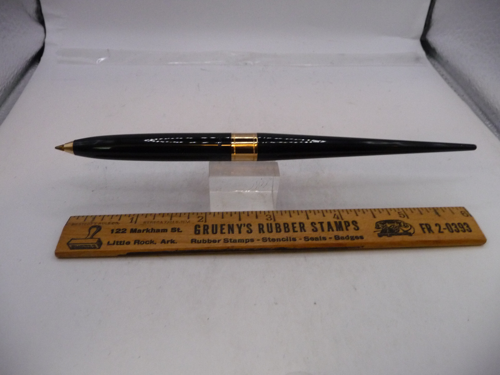 Sheaffer Vintage B195 Black and gold Desk Ball Pen--NEW OLD STOCK