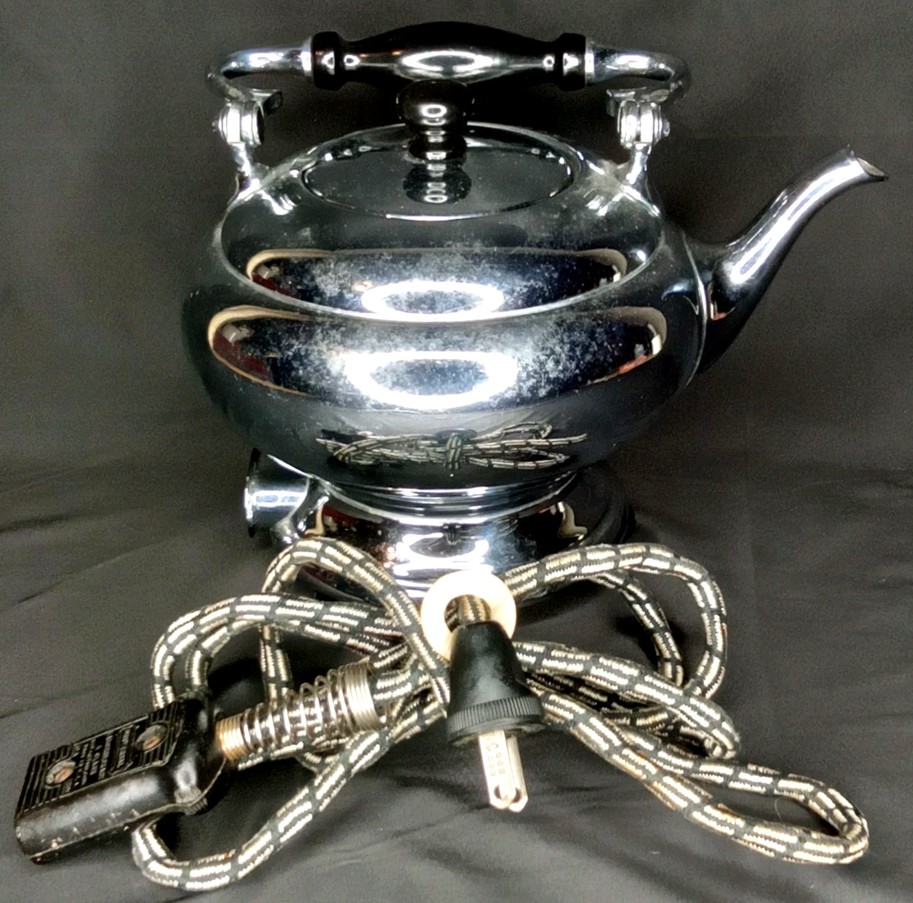 Antique Electric Percolator Silver Plated Kettle Landers Frary & Clark USA 1930s