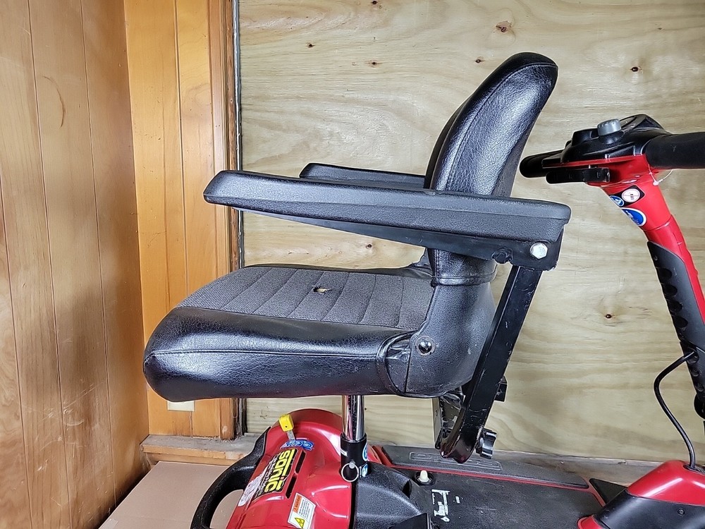 Pride Sonic Mobility Scooter needs batteries!