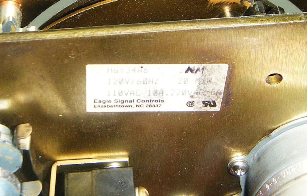 Eagle Signal Controls Flexopulse 0-20 min. Flexopulse Repeat Cycle Timer