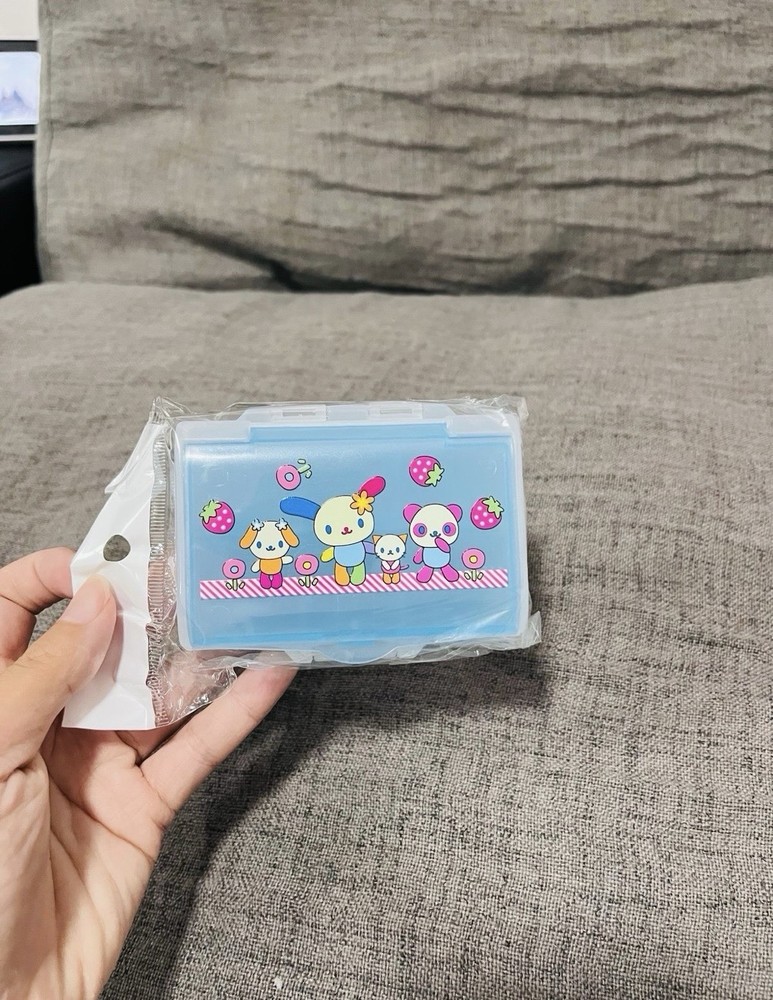Usahana Pill case