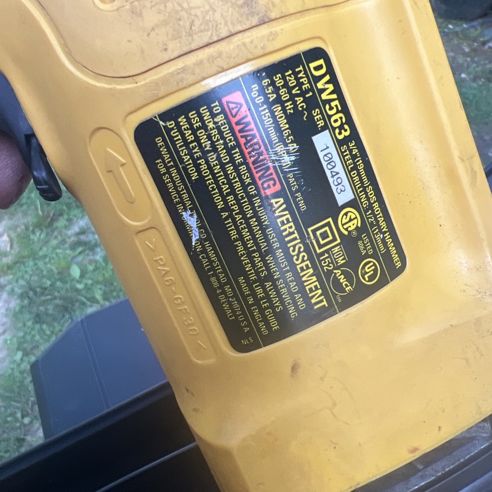 DeWalt 115 Volt Hammer Drill. DW563 W Case