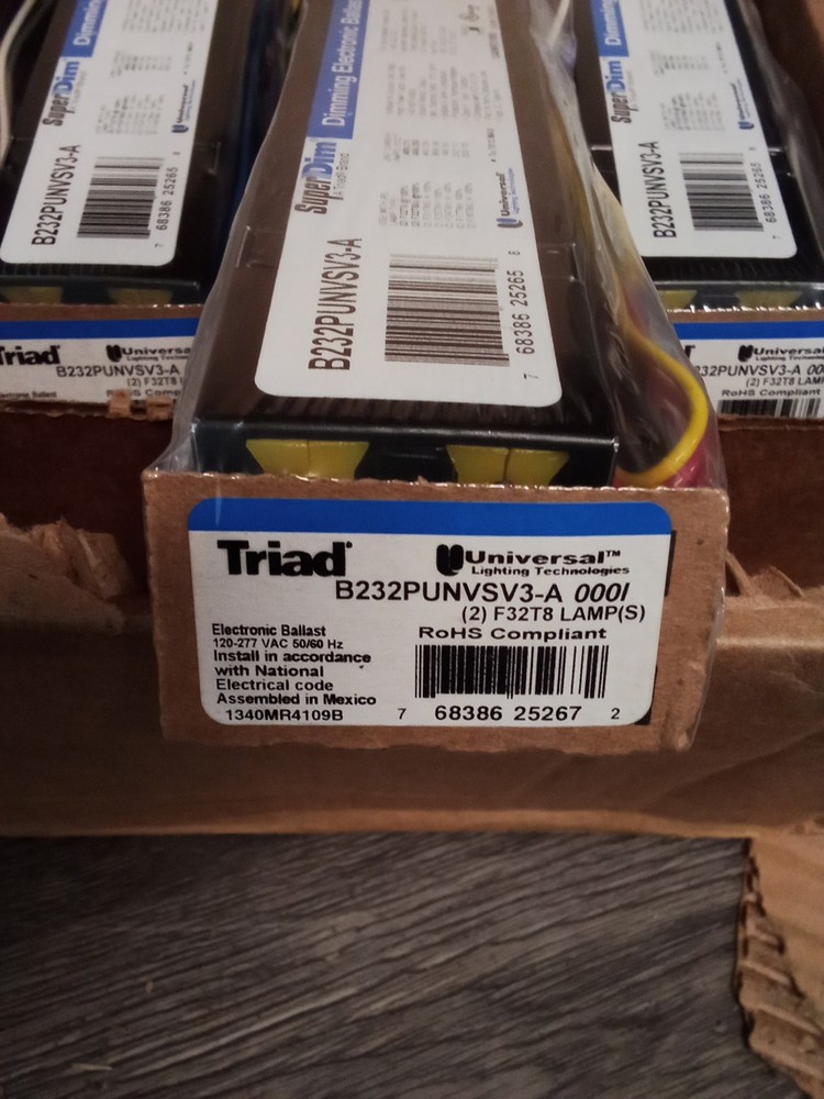 Triad Electric Light Ballast B232PUNVSV3-A