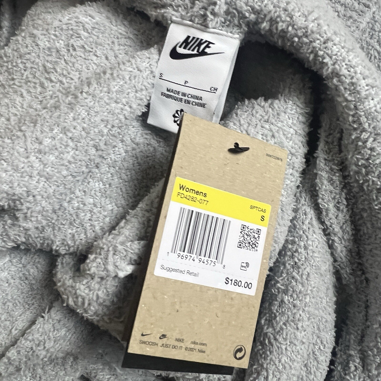 Nike Phoenix Cozy Boucle Long Knit Cardigan Women Grey FD4282-077 Women’s Small