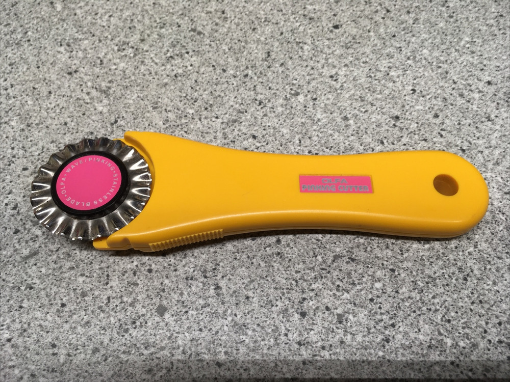 Olfa Pinking Cutter