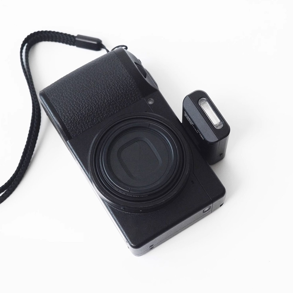 Reflx Lab Mini Flash Lite Small Camera Flash for Digital & Film Camerasm1VX