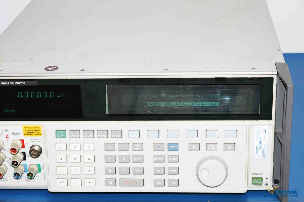 Fluke 5700A Multifunction Calibrator NIST Traceable Calibrated