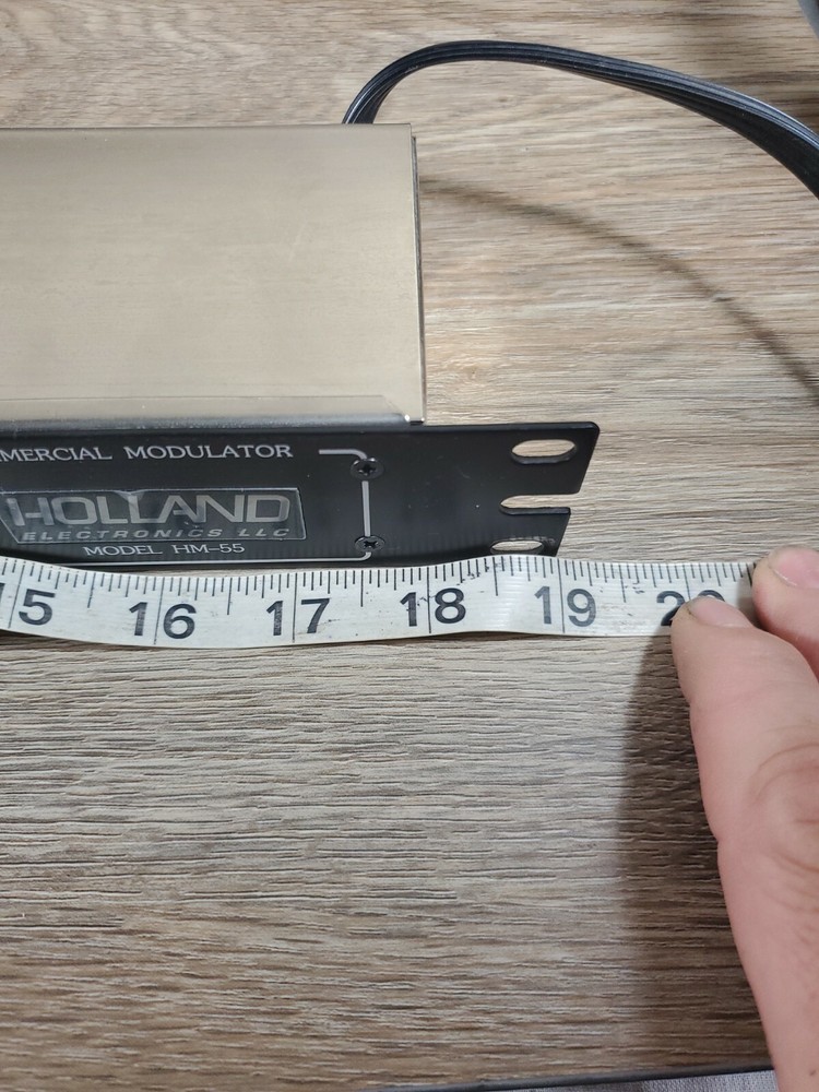 HOLLAND ELECTRONICS HPM55 COMMERCIAL MODULATOR