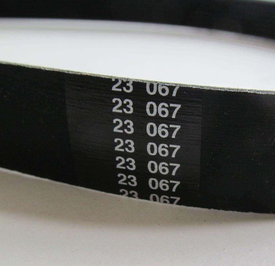 HUTCHINSON FLEXONIC 8PJ 1206 CROSS TRAINER POLY V DRIVE BELT 8-RIB 47.5" 1206mm