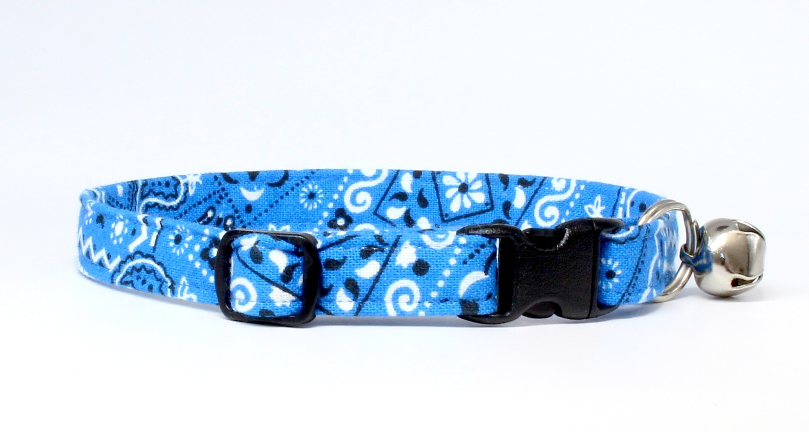 NEW HANDMADE BREAKAWAY SAFETY CAT COLLAR ~ Blue Bandana