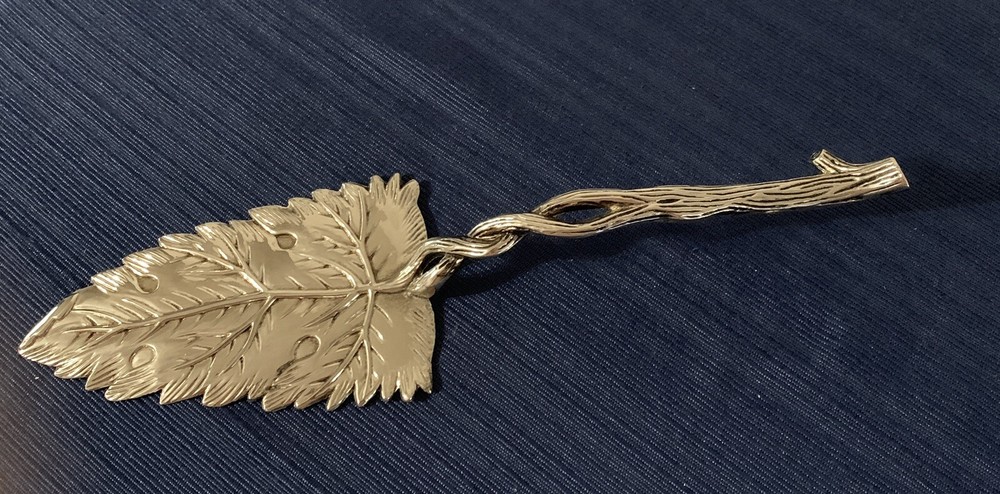GODINGER CAKE SERVER SILVER ART - CHROME PLATED ( LEAF & BRANCH)