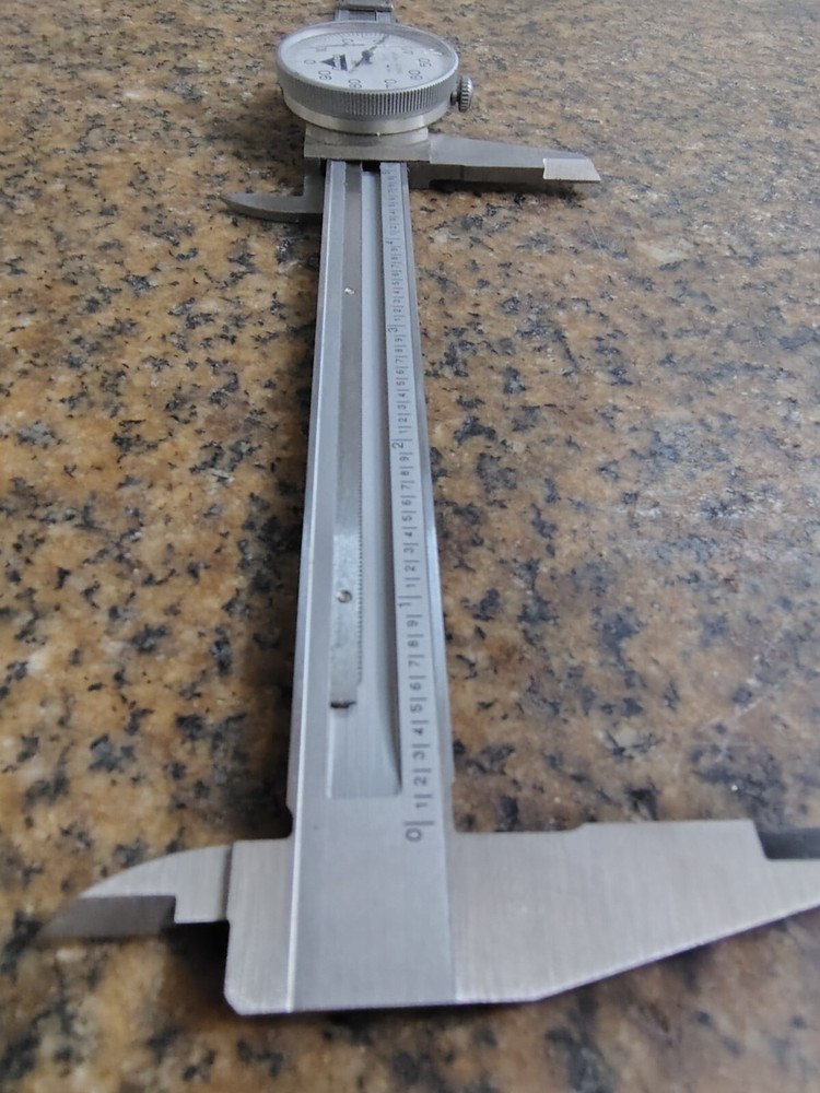 🗽AMTOS 6" DIAL CALIPER