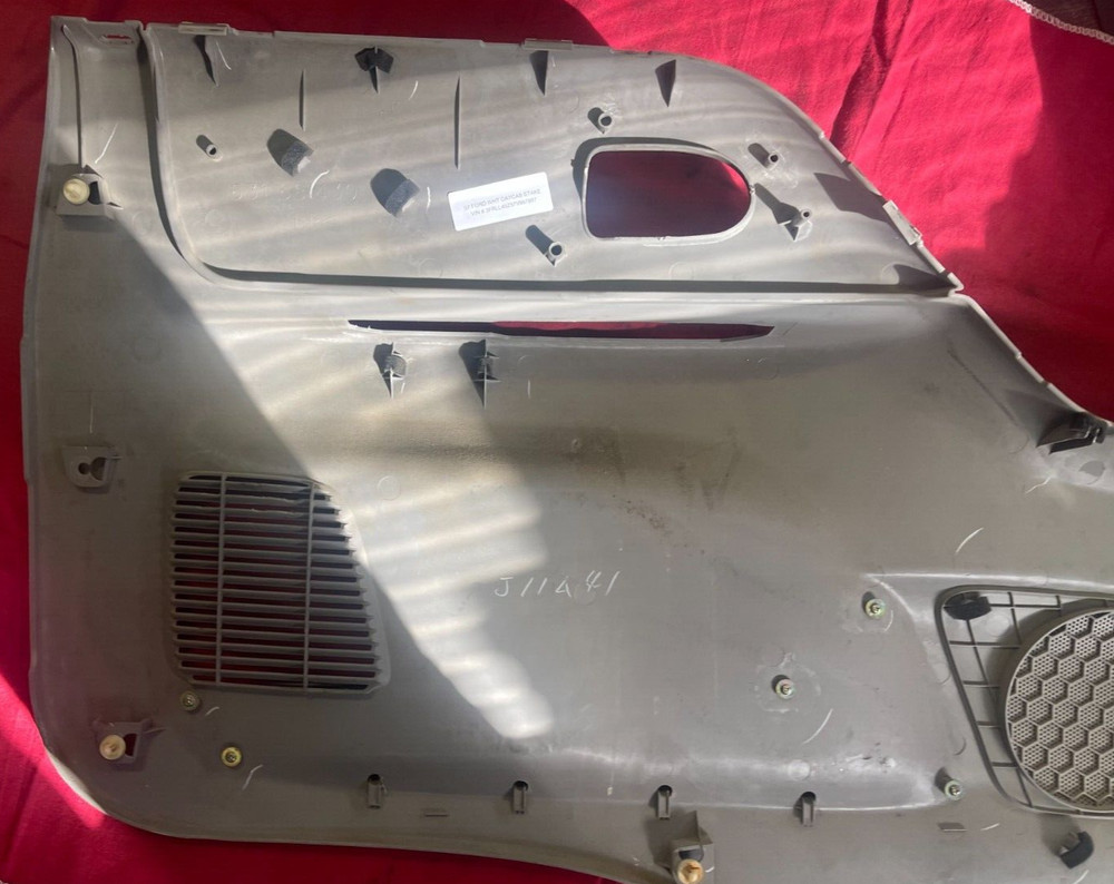 2007 FORD LCF PASSENGER DOOR PANEL W63168430