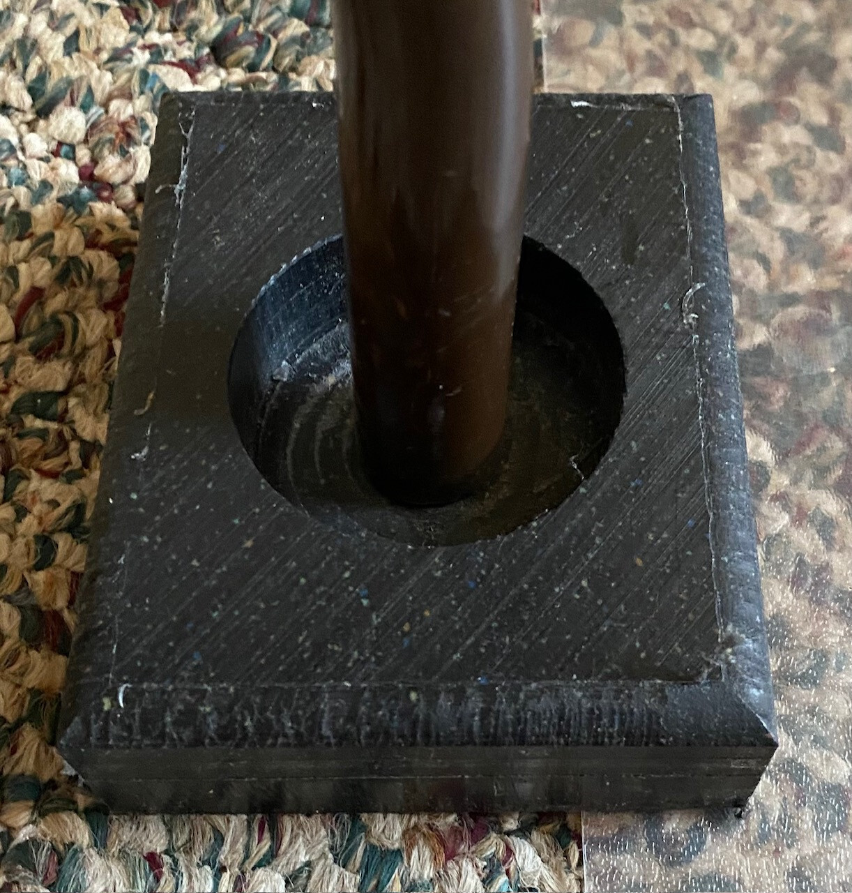 Multi-Purpose Feet for Shelves