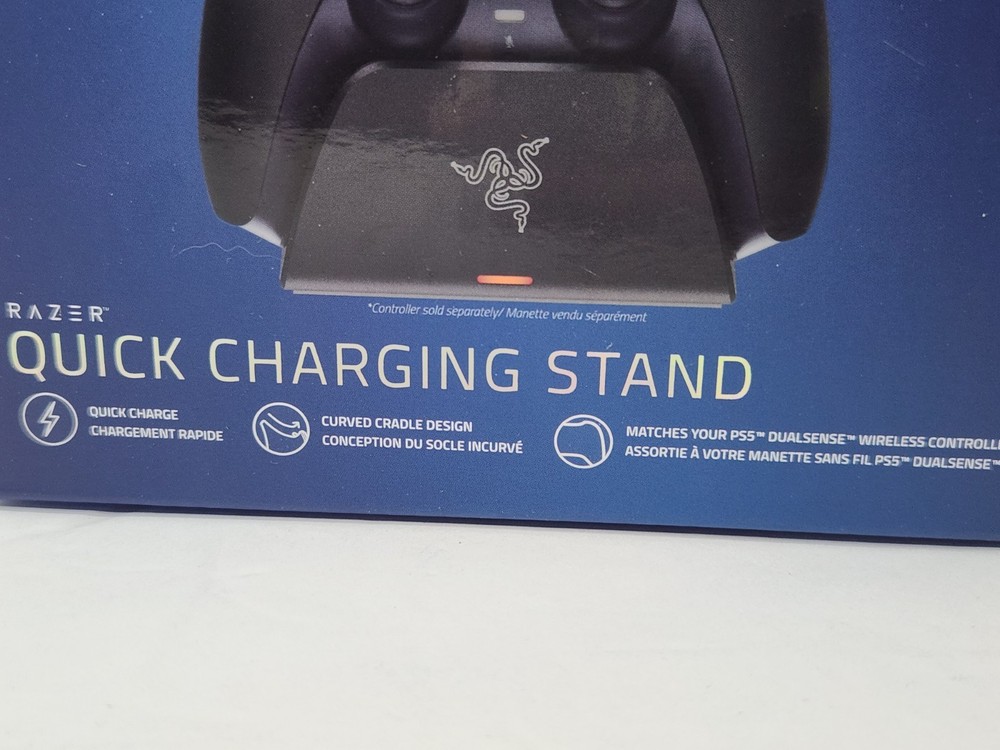 Razer ~ Quick Charging Stand for PS5 DualSense Wireless Controller (BLACK) ~ New