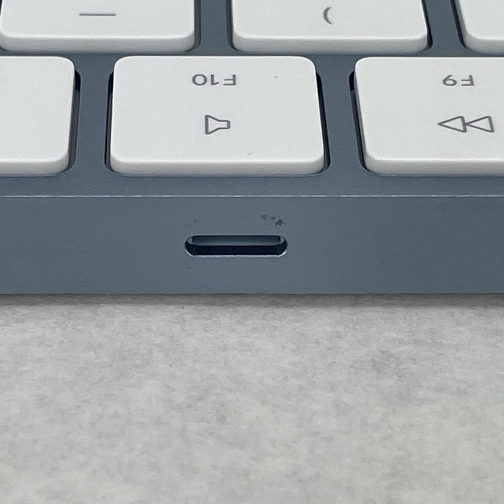 Apple Magic Keyboard A2520 Touch ID Numeric Keypad Blue