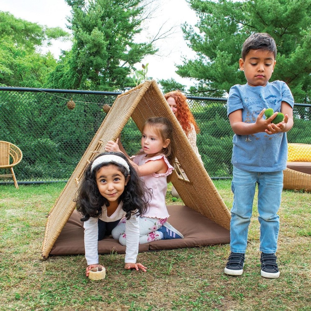 Kaplan Early Learning Wicker House Tent