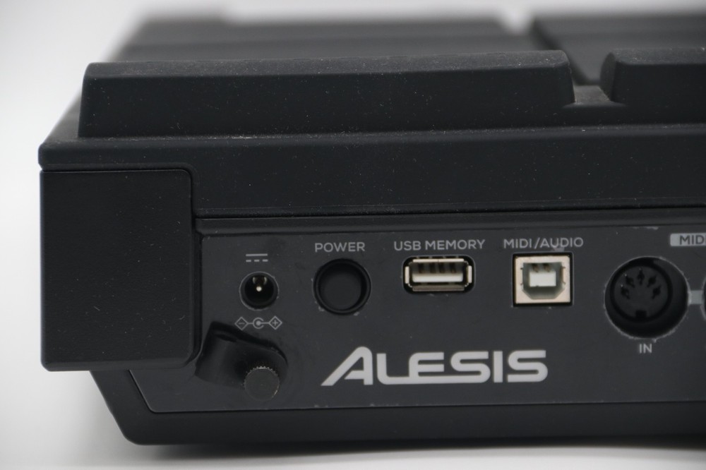 Alesis Strike MultiPad Percussion Pad