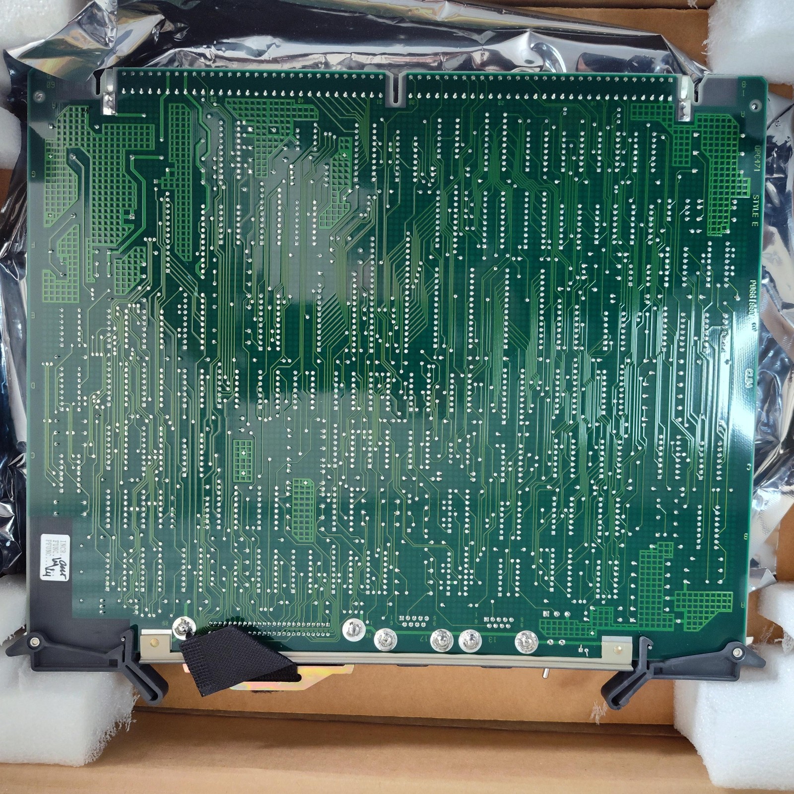 Northern Telecom NTRB53AA Clock Controller Pack NNTM18324FD08 Rack Mount Module