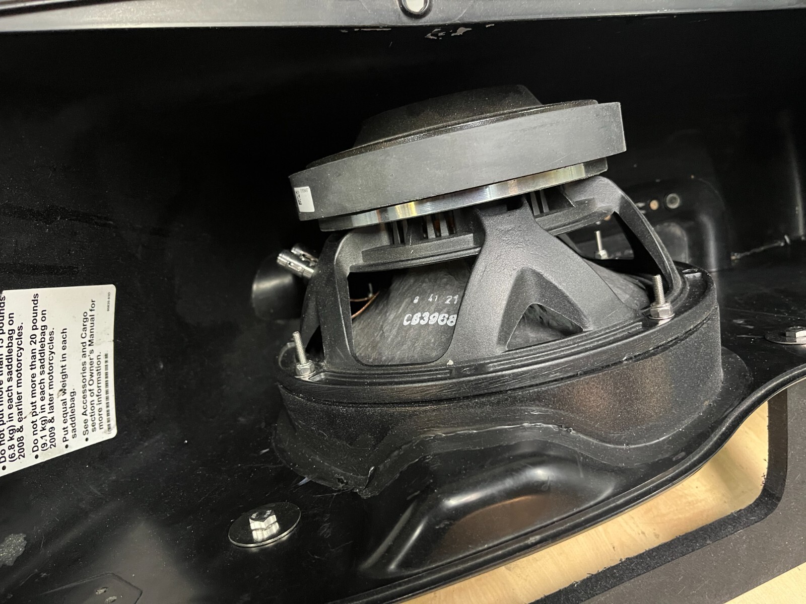 10" Harley Saddlebag MID-MOUNT Speaker Ring Adapters w/GRILLS 2014-2023