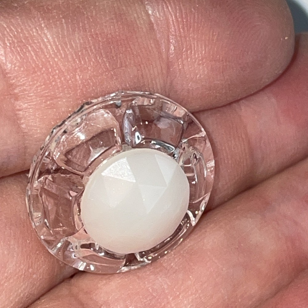 5 Plastic Clear Plastic & White Buttons Snap Together 7/8”