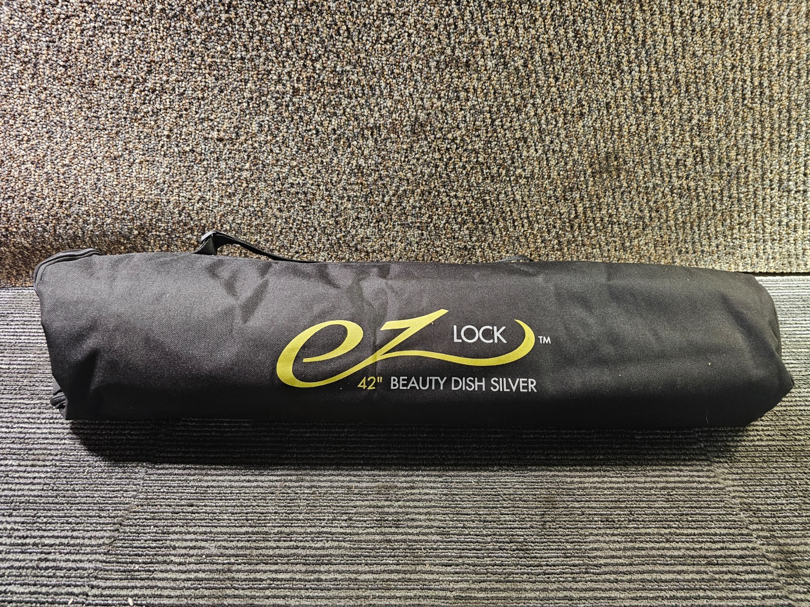 Glow EZ Lock 42" Collapsible Silver Beauty Dish Softbox w/Bowens Mount Speedring