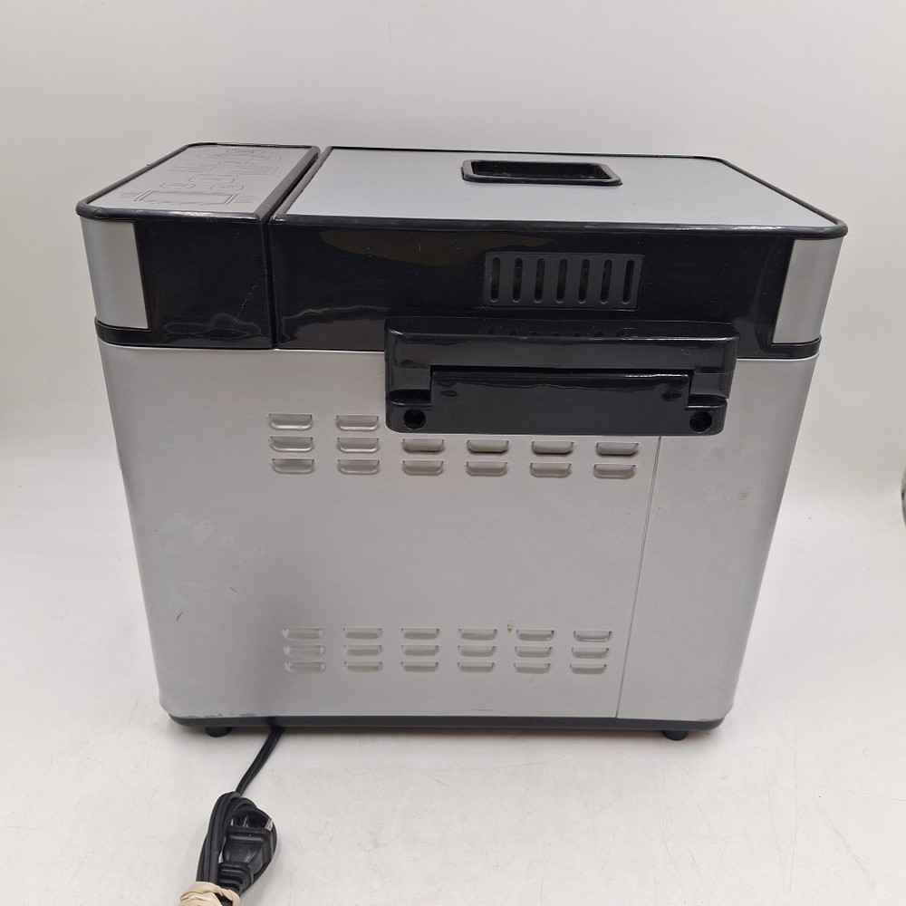 Cuisinart CBK-100 Automatic Bread Maker – Programmable Machine with Pan & Paddle