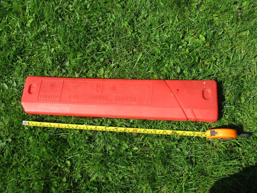 Halfords Emergency Hazard Warning Triangle with Case Reflective Roadside Safety