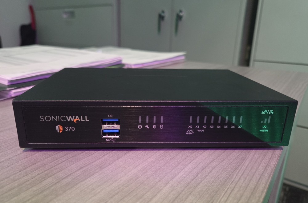 SonicWall TZ370 Network Security Firewall Appliance