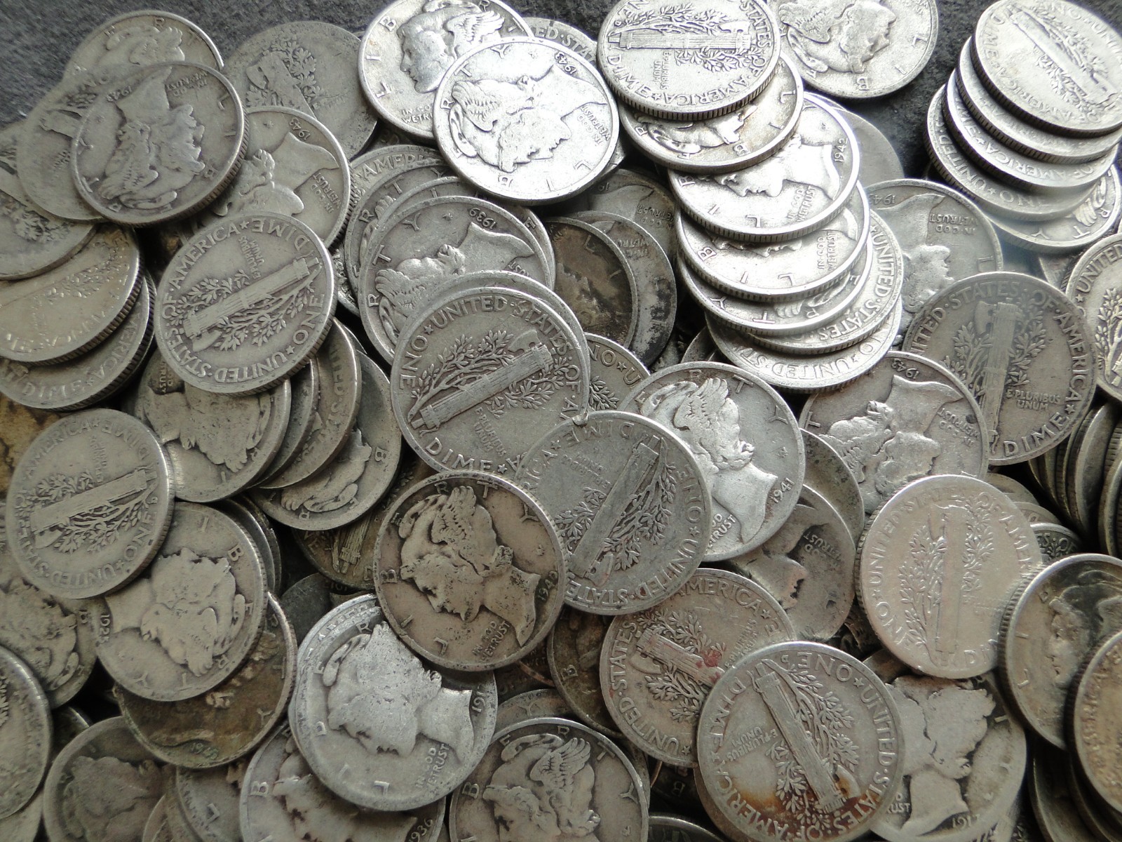 Mercury Dimes  90% Silver 1916-1945 Random Dates - Pick One or More $6.95 each