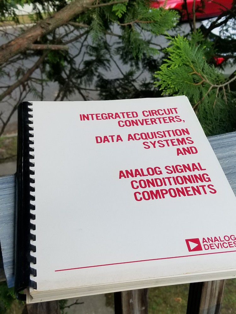 VINTAGE ELECTRONICS BOOK DATA AQUISITION SYSTEM ANALOG DEVICE INTEGRATED CIRCUIT