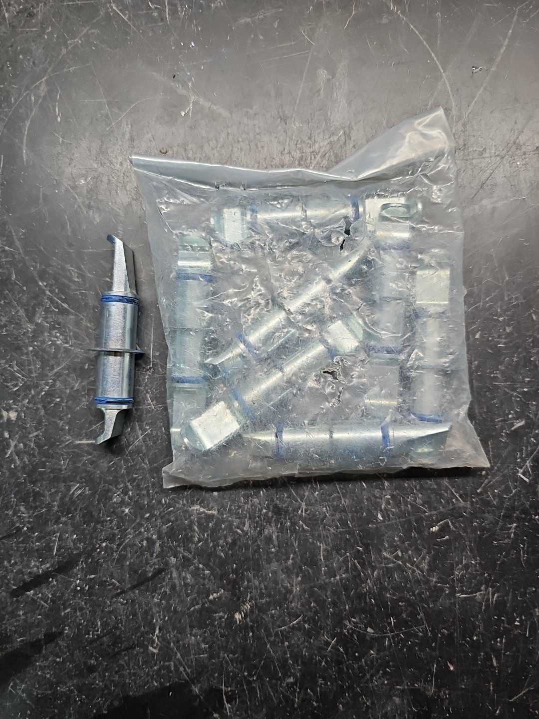 New! 8pcs OEM Hunter Alignment Wheel Clamersible Rim Studs Pins