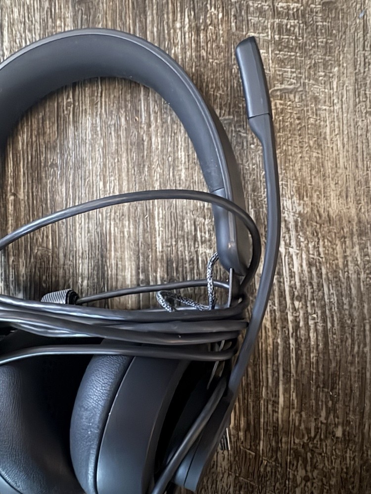 Logitech Zone Wired Noise Cancelling Headset, USB-C with USB-A Adapter Grey