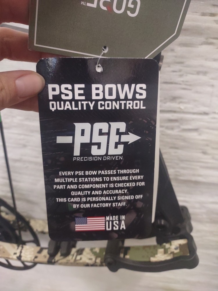 PSE Embark 70# RH BLACK With Subalpine Limbs