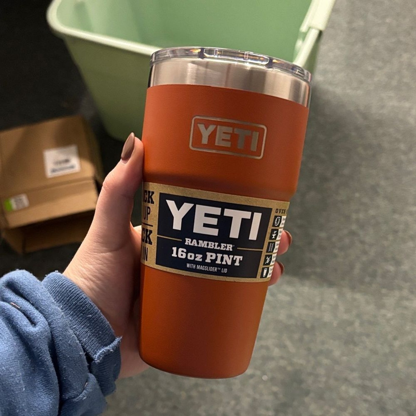Yeti 16 oz stackable pint clay