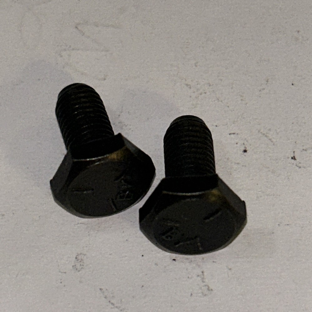 1017 Hex Head Bolt