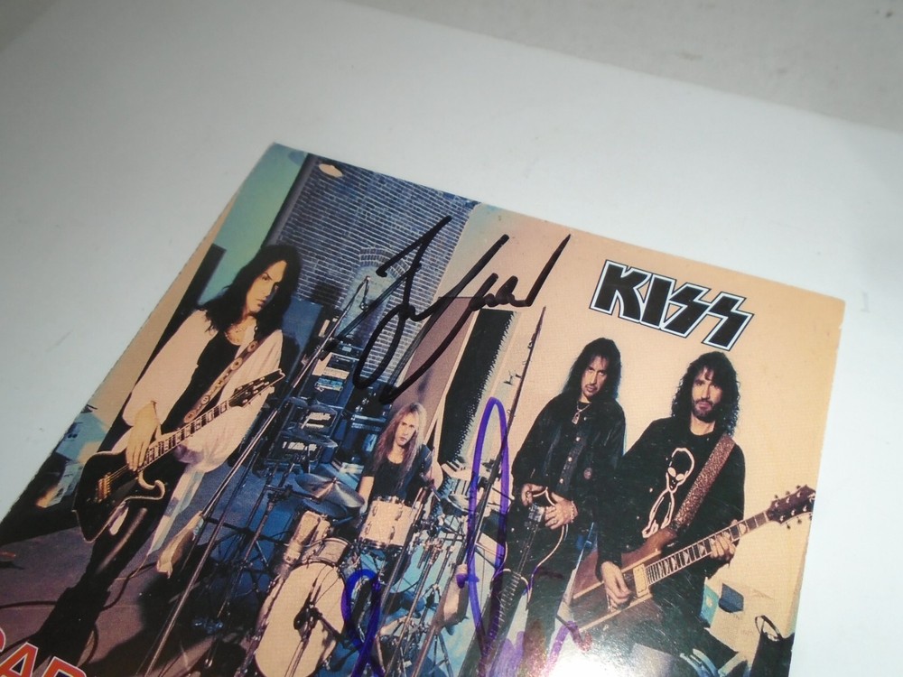 KISS ERIC SINGER BRUCE KULICK SIGNED AUTO AUTOGRAPHED CD BOOKLET - INSERT ONLY