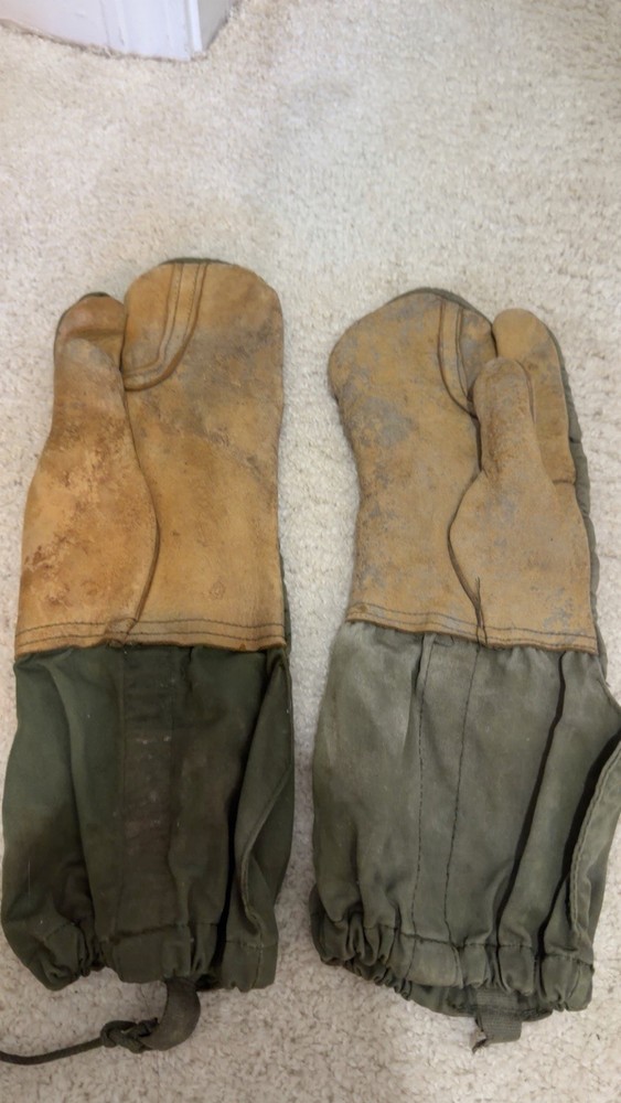 WWII Trigger Mittens Gloves Original