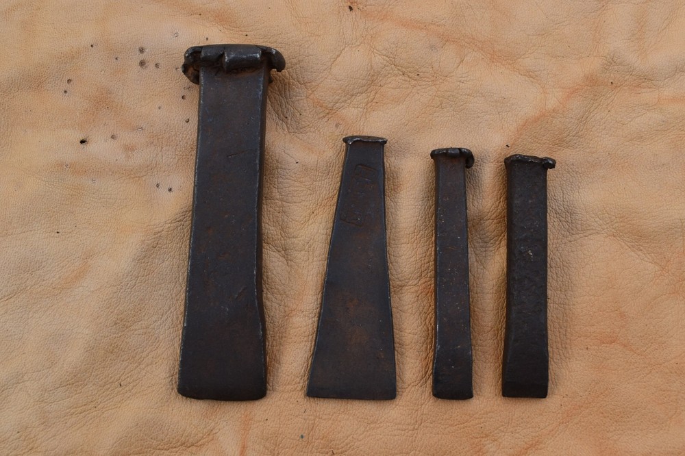 4pcs Vintage Blacksmith iron Chisel Wood Working Bricklayer Tinsmith Chisel Tool