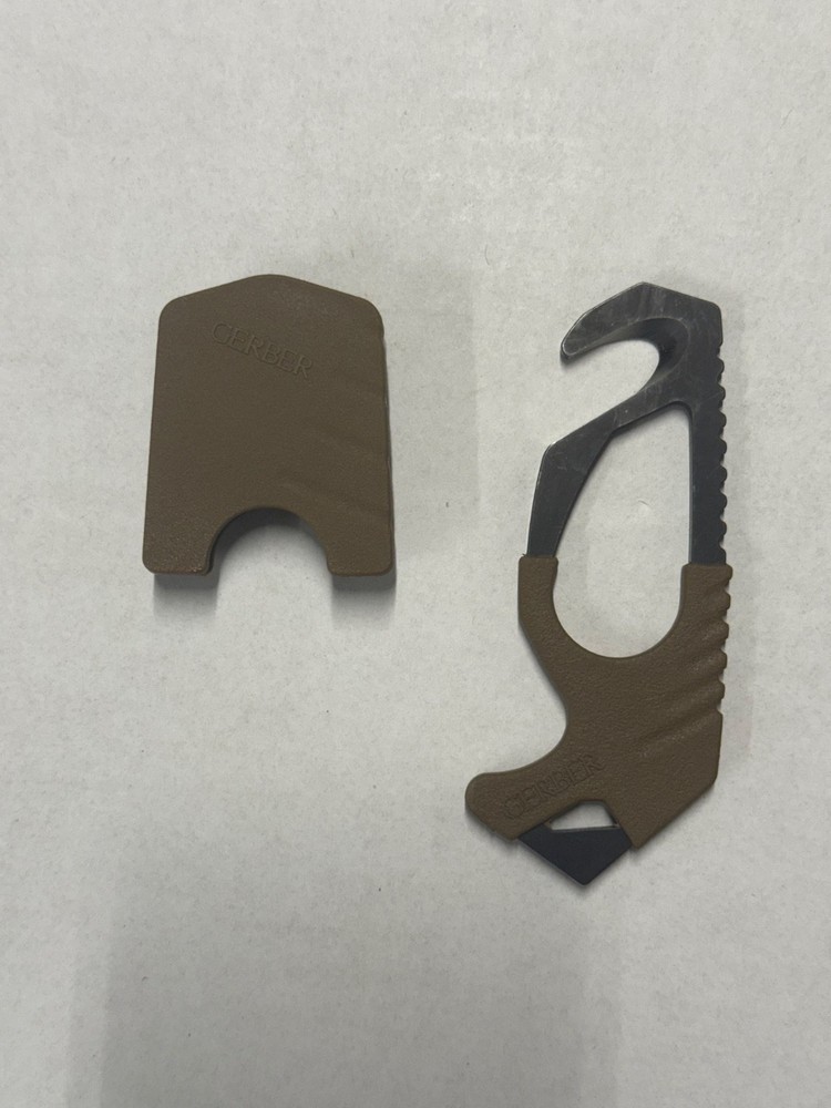 NEW Gerber Strap Cutter w/ Sheath Coyote
