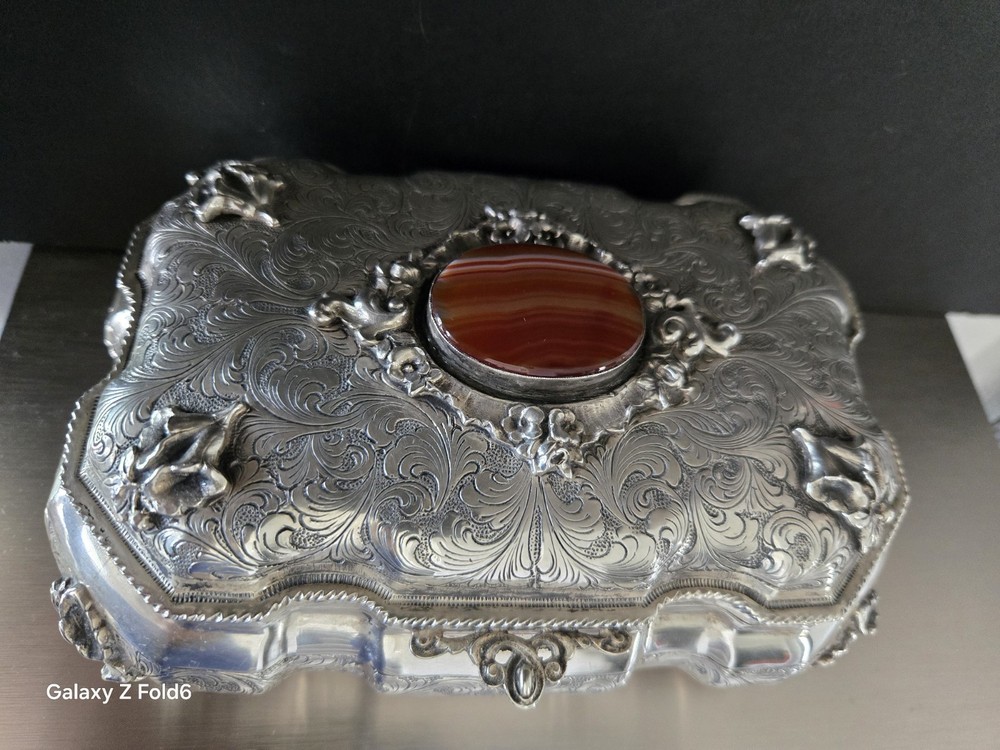 Fine Italian 800 Silver Box