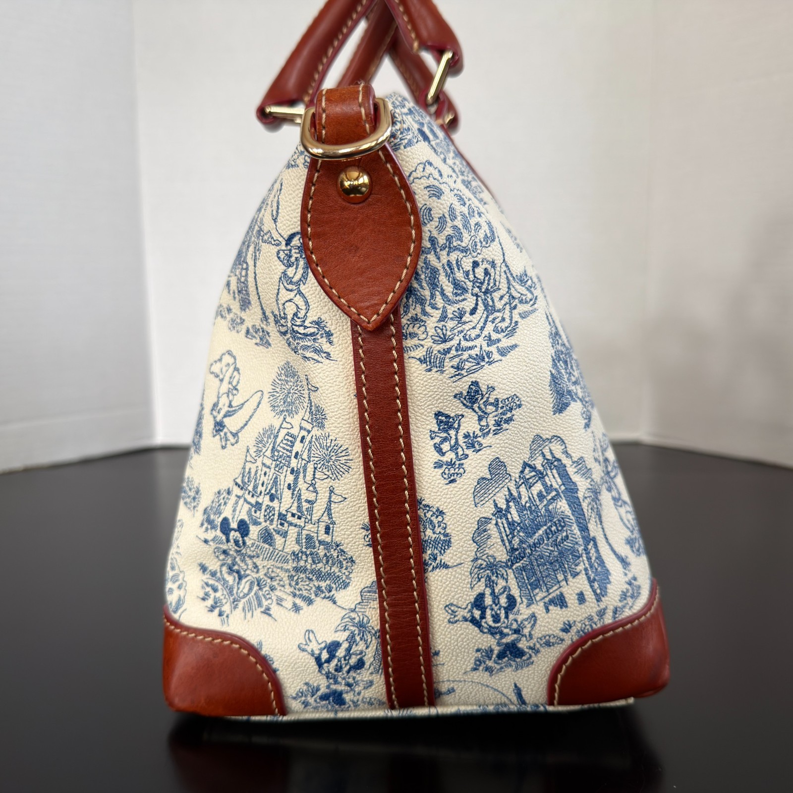 Disney World X Dooney & Bourke Blue White Toile Satchel **XBODY STRAP MISSING**