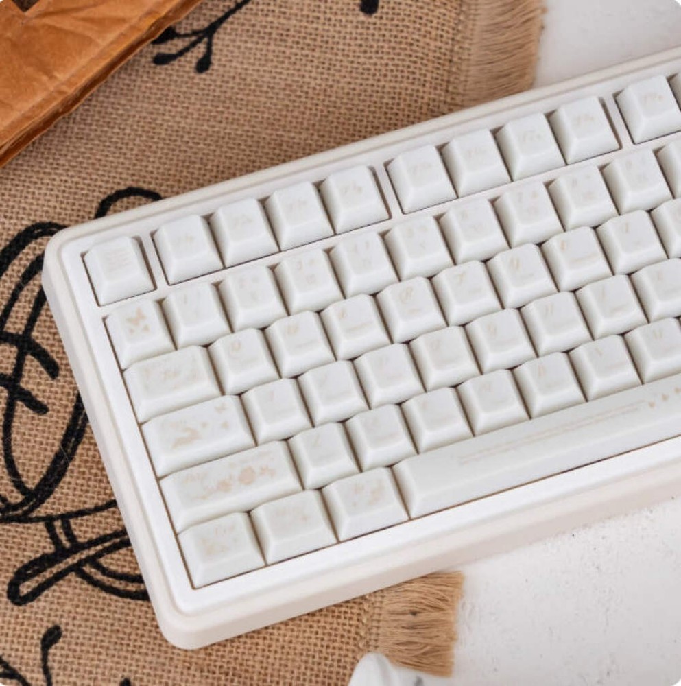 Champagne Whisper Keycap Set